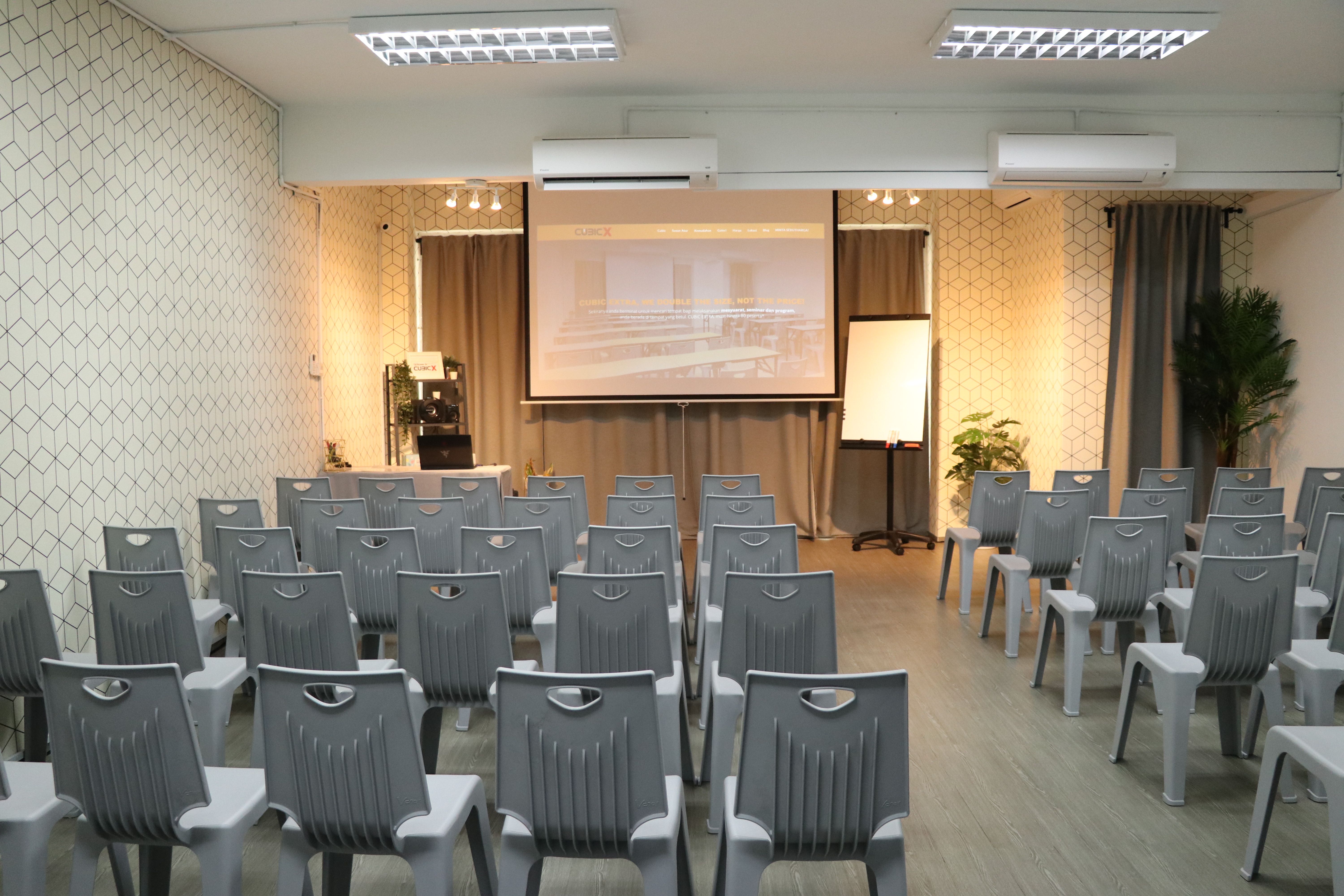 Bilik Seminar Ampang Susunan Teater
